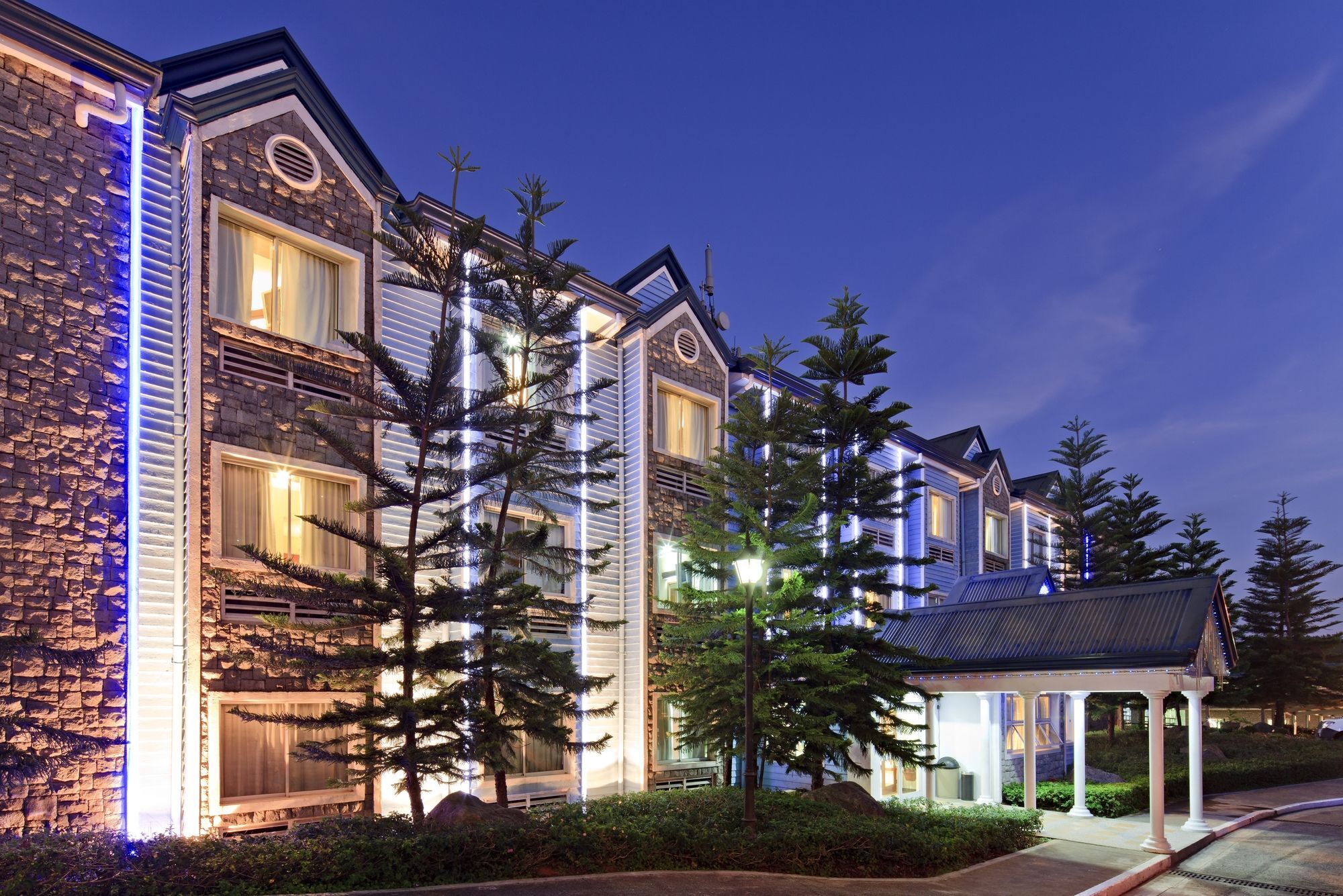 Microtel By Wyndham Baguio Baguio City Exterior foto